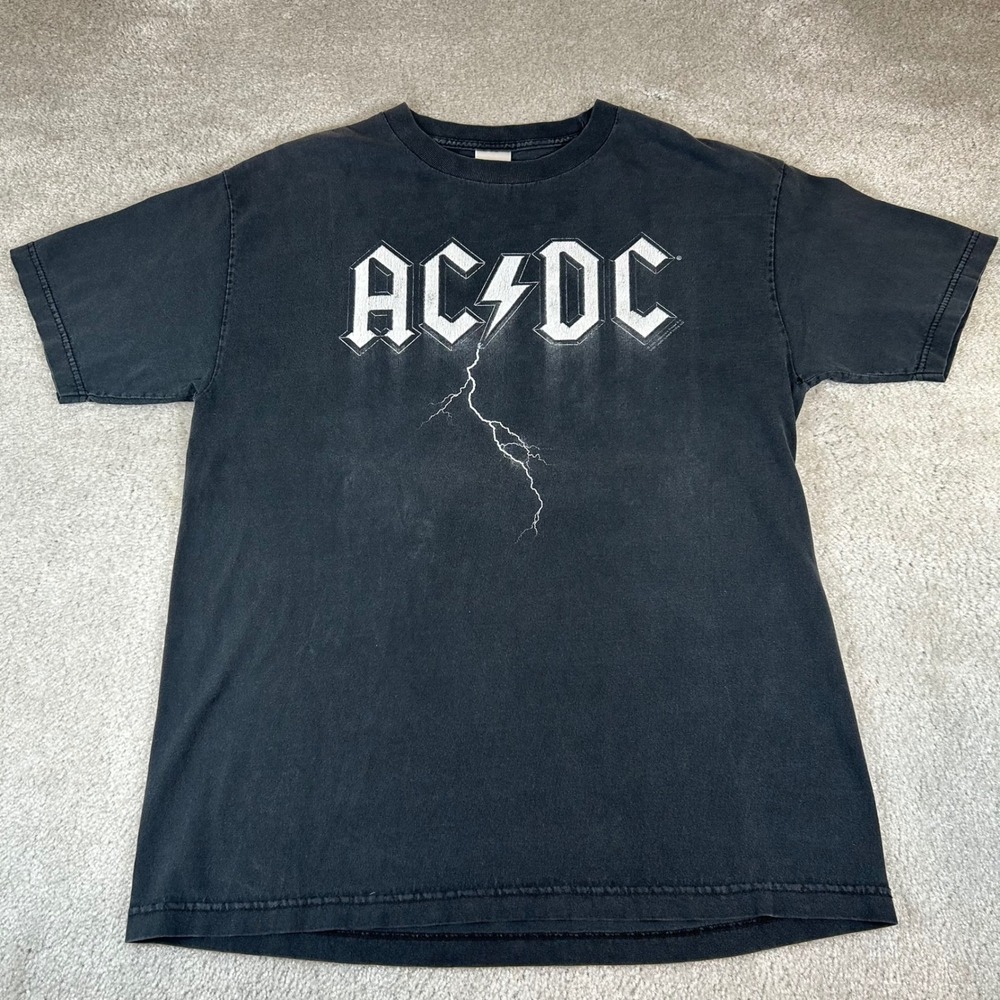 Vintage AC/DC T-Shirt Mens Large Black 2004 Lightning Bolt Graphic Rock Band Tee